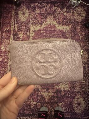 Tory Burch Mauve Pebbled Leather Zip Wristlet